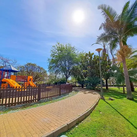 Great Location, Town Apartment